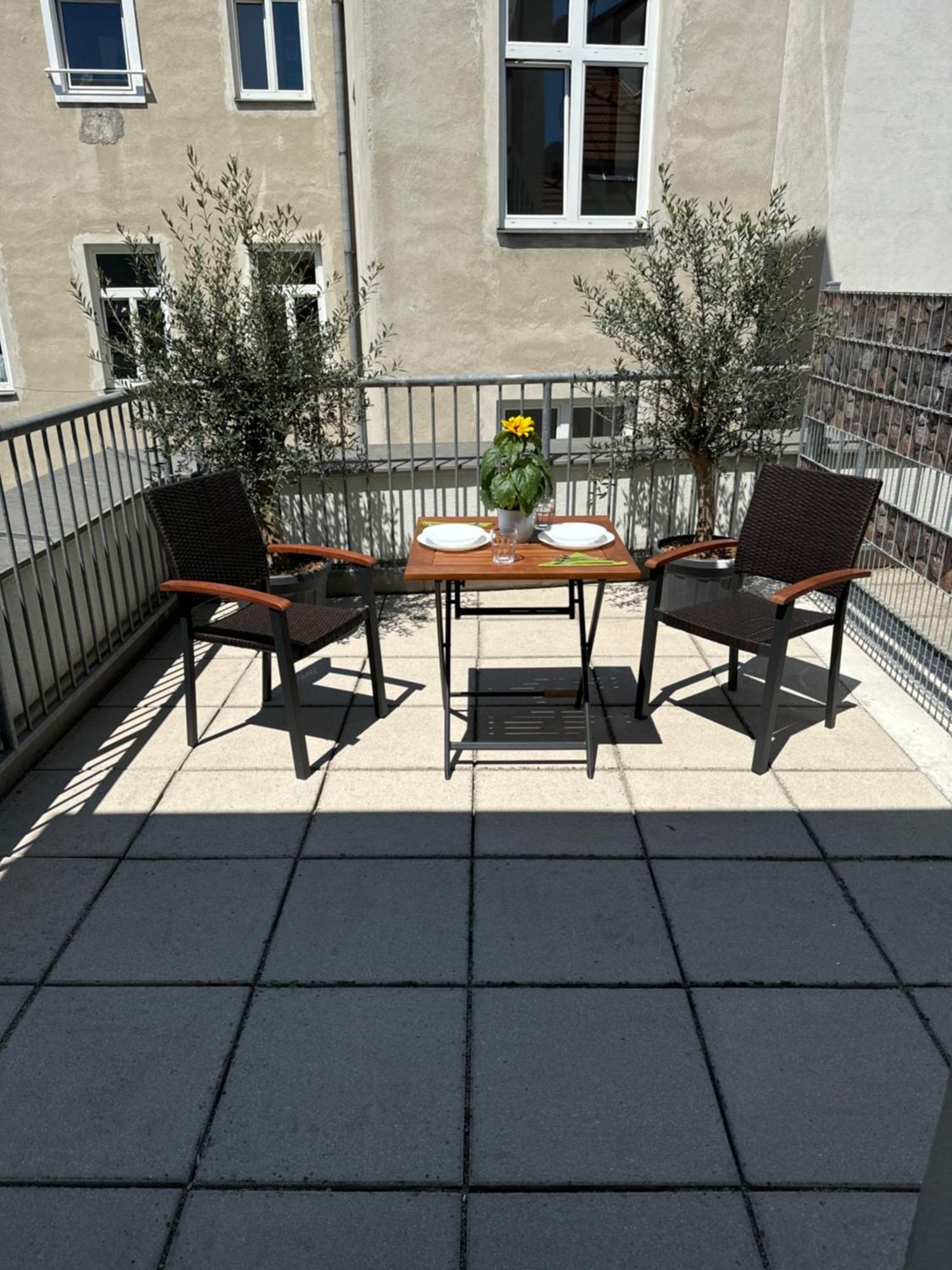 Klein Aber Fein Mit Terrasse * Vienne